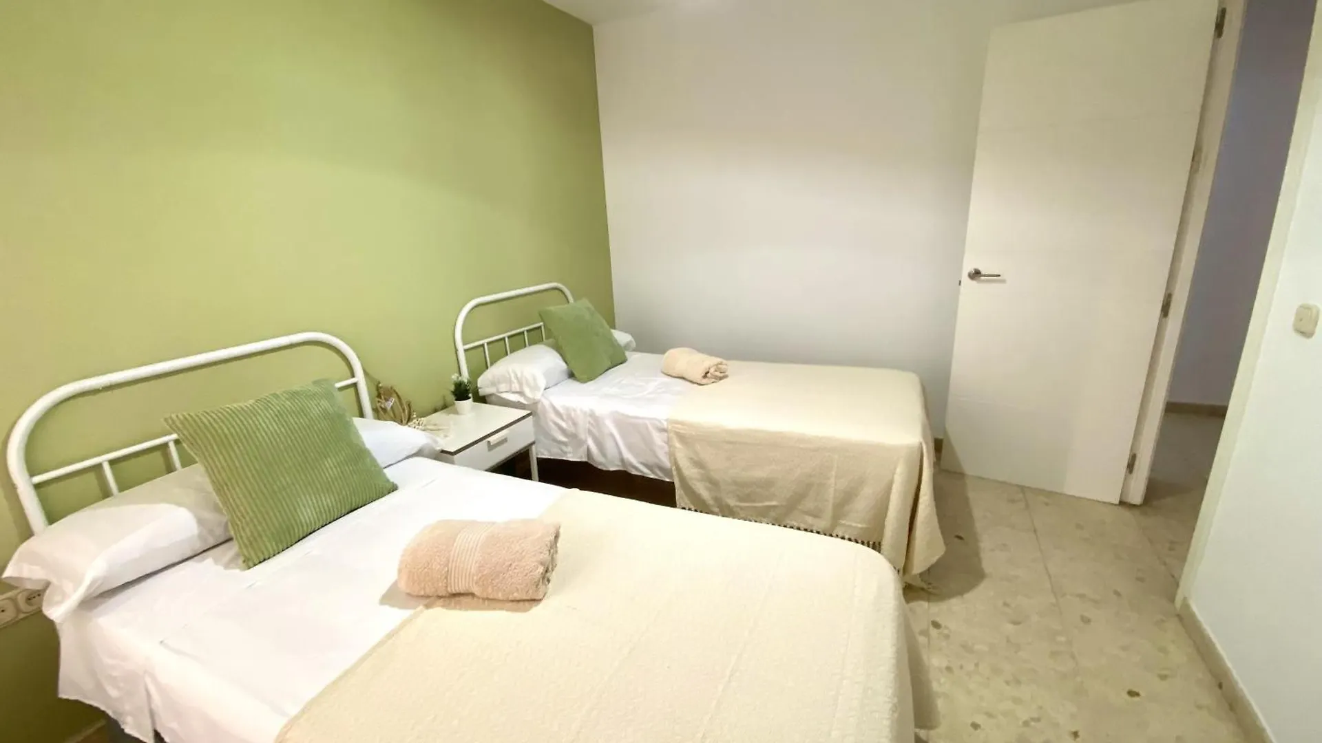 Apartamento Fernando By Solymar Holiday Torre Del Mar Spain